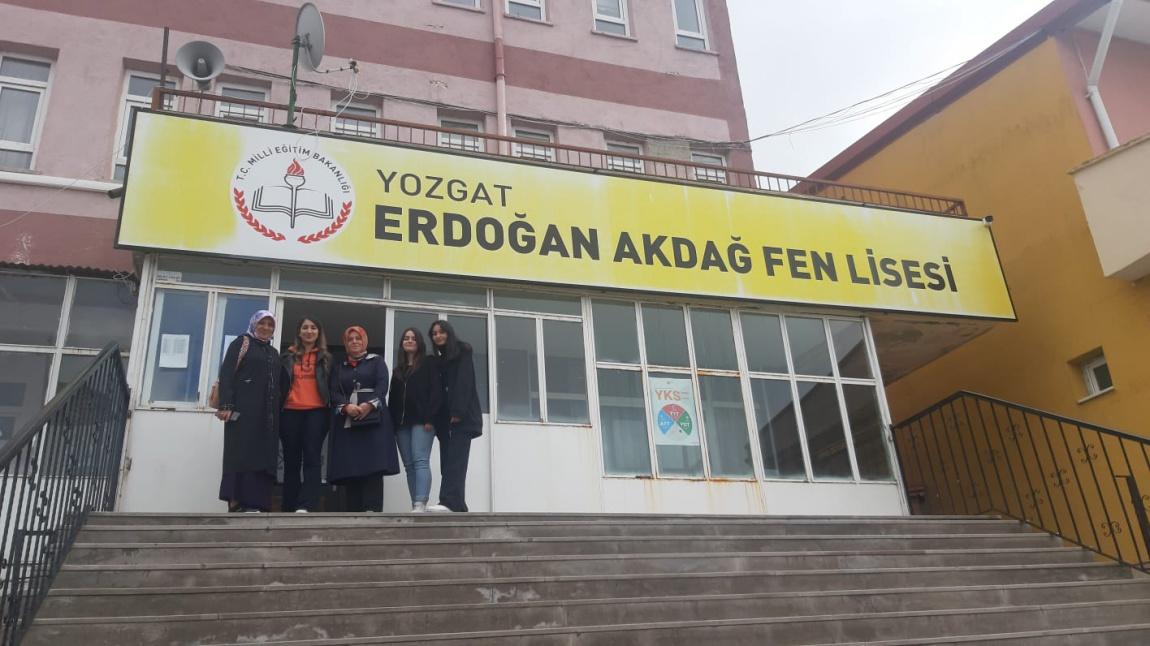 Öğrencilerimizle Erdoğan Akdağ Fen Lisesini ziyaret ettik